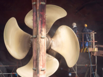 ship-hull-cleaning